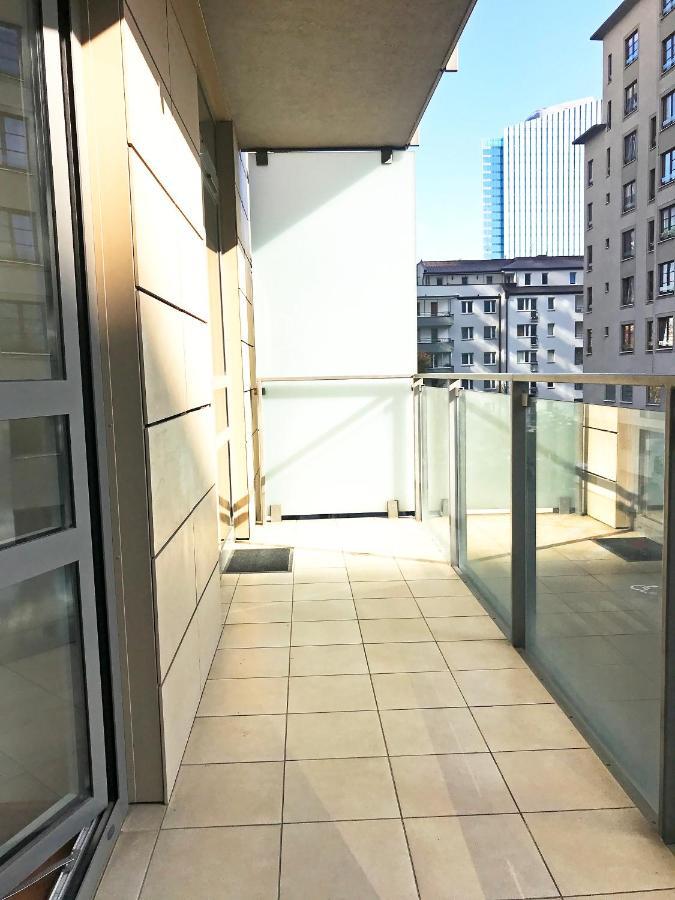 Platinum Towers Apartment Varşovia Exterior foto